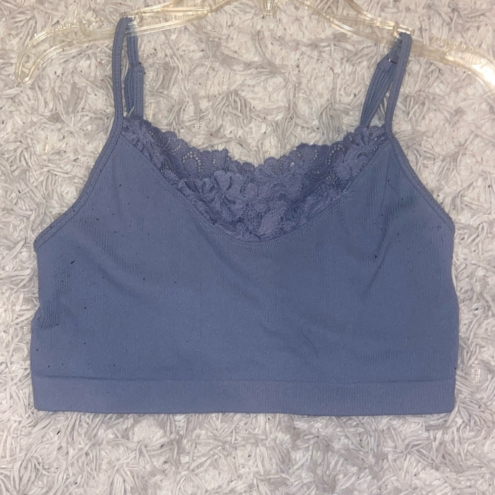 Blue soft coquette crop top w/ lace